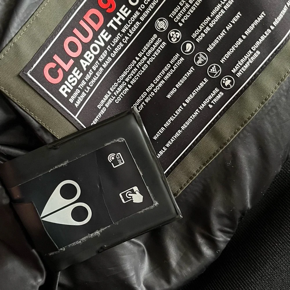 Moose Knuckles Jacket, NEW - Picture 13 of 16